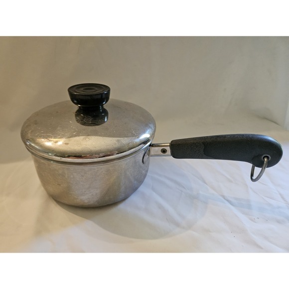 Vintage Revere Ware 1801 Saucepan 1 Qt Stainless Steel 86 Clinton, ILL With Lid - Picture 1 of 4